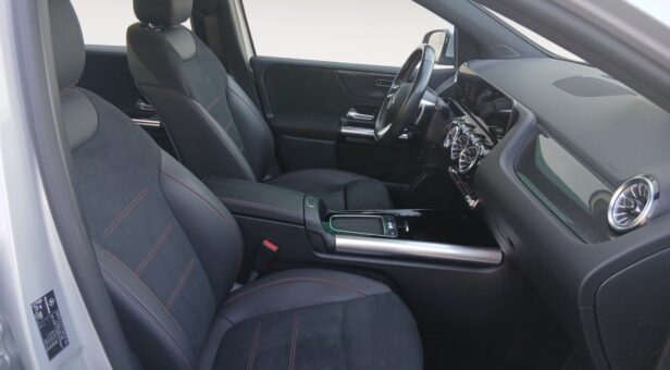 MERCEDES B-CLASS B 200 D MERCEDES B-CLASS B 200 D