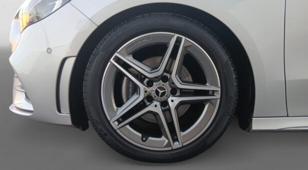 MERCEDES B-CLASS B 200 D MERCEDES B-CLASS B 200 D