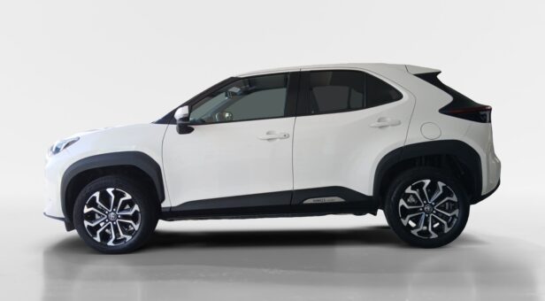 TOYOTA YARIS CROSS TODOTERRENO 1.5 VVT-I HYBRID ACTIVE TECH 116 5p TOYOTA YARIS CROSS TODOTERRENO 1.5 VVT-I HYBRID ACTIVE TECH 116 5p