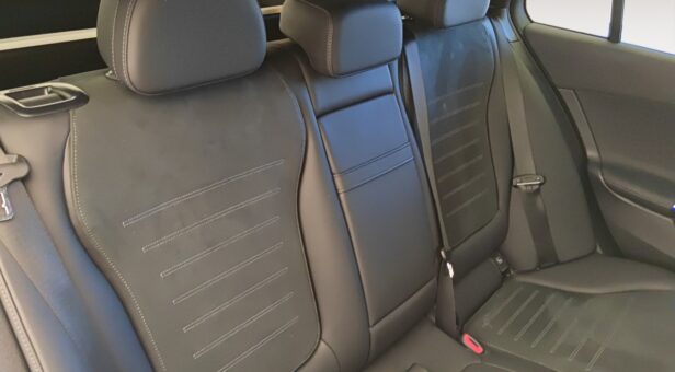 MERCEDES C-CLASS C 220 d ESTATE MERCEDES C-CLASS C 220 d ESTATE