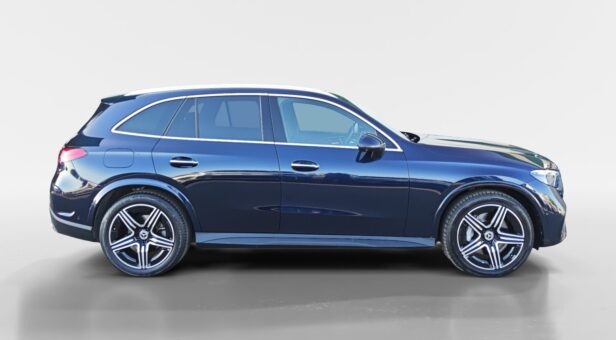 MERCEDES GLC-CLASS GLC 220 d 4MATIC AMG LINE MERCEDES GLC-CLASS GLC 220 d 4MATIC AMG LINE