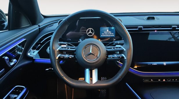 MERCEDES E-CLASS E 220 d