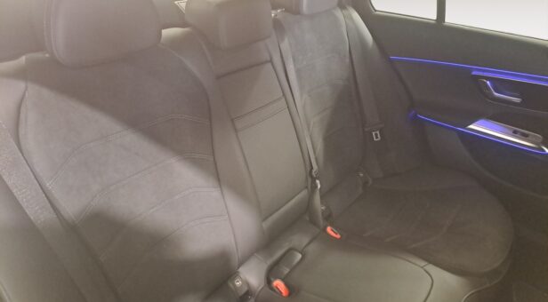 MERCEDES E-CLASS E 300 de