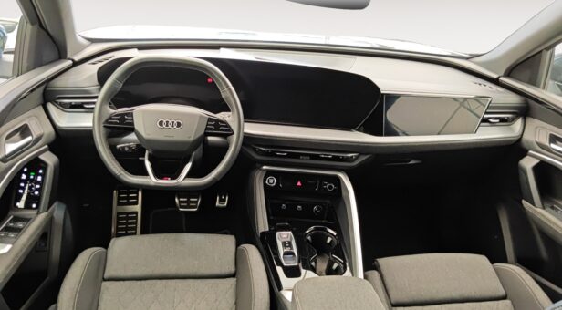 AUDI Q5 TODOTERRENO 2.0 40 TDI S TRONIC QUATTRO S LINE 204 5p