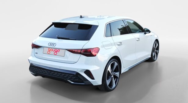 AUDI A3 BERLINA CON PORTON 2.0 TDI 110KW S TRONIC S LINE SPORTBACK 150 5p AUDI A3 BERLINA CON PORTON 2.0 TDI 110KW S TRONIC S LINE SPORTBACK 150 5p