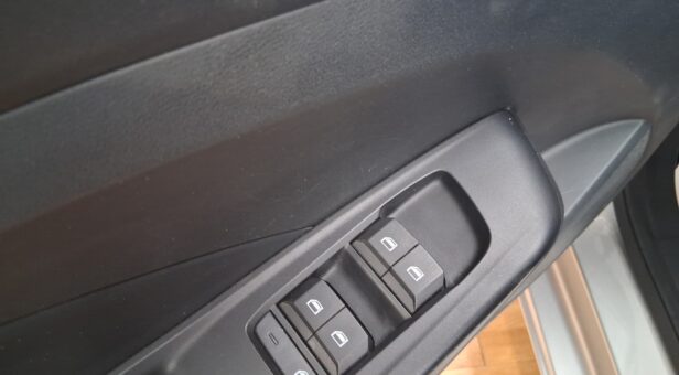MG MG3 BERLINA CON PORTON 1.5 STANDARD MY25 116 5p