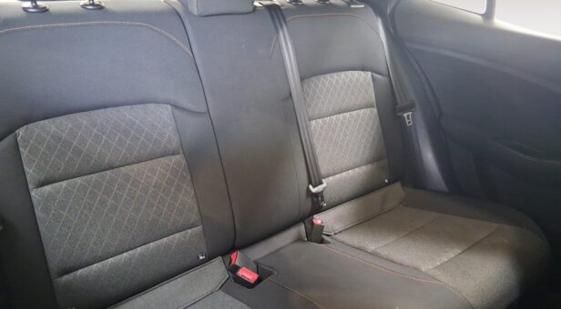 MG MG3 BERLINA CON PORTON 1.5 STANDARD MY25 116 5p