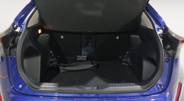 TOYOTA YARIS CROSS 130H e-CVT 5P Style