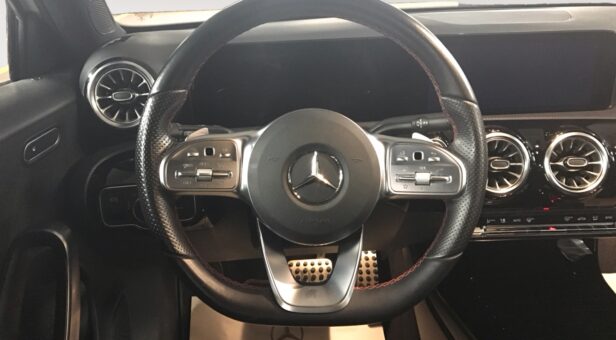 MERCEDES A-CLASS A 180 d AMG LINE MERCEDES A-CLASS A 180 d AMG LINE