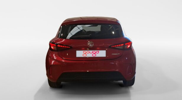 MG MG3 BERLINA CON PORTON 1.5 STANDARD MY25 116 5p
