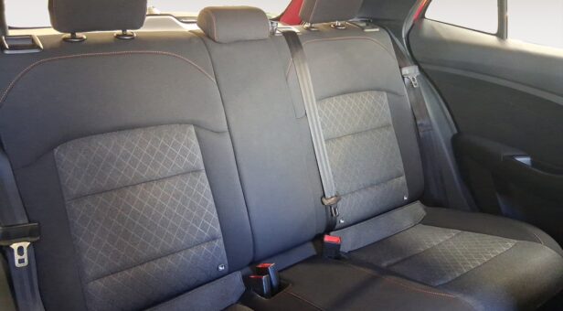 MG MG3 BERLINA CON PORTON 1.5 STANDARD MY25 116 5p