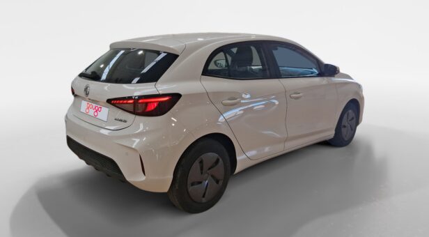 MG MG3 BERLINA CON PORTON 1.5 STANDARD MY25 116 5p