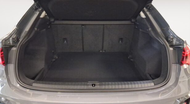 AUDI Q3 TODOTERRENO 2.0 35 TDI S TRONIC ADVANCED 150 5p AUDI Q3 TODOTERRENO 2.0 35 TDI S TRONIC ADVANCED 150 5p