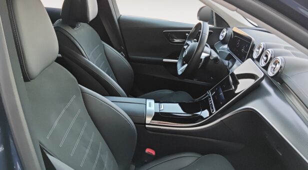 MERCEDES C-CLASS C 220 d AMG LINE MERCEDES C-CLASS C 220 d AMG LINE