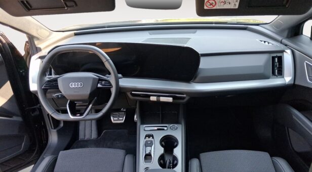 AUDI Q4 SPORTBACK E-TRON TODOTERRENO BEV 82KWH E-TRON PERFORM BLACK LINE AUTO 286 5p