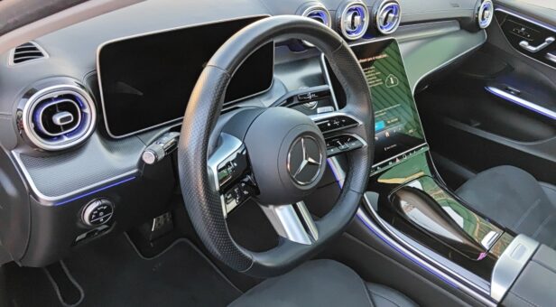 MERCEDES C-CLASS C 220 d AMG LINE MERCEDES C-CLASS C 220 d AMG LINE