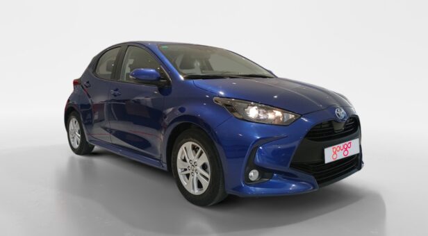 TOYOTA YARIS BERLINA CON PORTON 1.5 VVT-I HEV ACTIVE TECH 116 5p