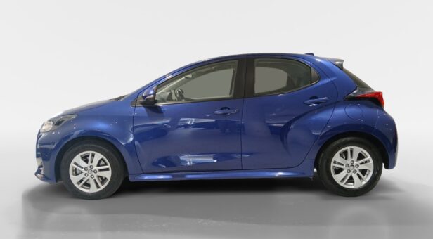 TOYOTA YARIS BERLINA CON PORTON 1.5 VVT-I HEV ACTIVE TECH 116 5p