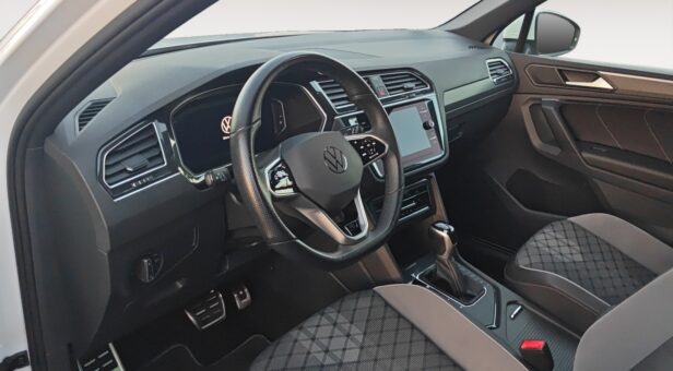 VOLKSWAGEN TIGUAN TODOTERRENO 1.5 TSI 110KW R-LINE DSG 150 5p VOLKSWAGEN TIGUAN TODOTERRENO 1.5 TSI 110KW R-LINE DSG 150 5p