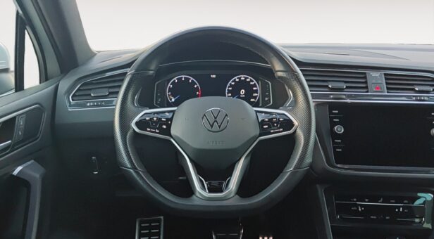 VOLKSWAGEN TIGUAN TODOTERRENO 1.5 TSI 110KW R-LINE DSG 150 5p VOLKSWAGEN TIGUAN TODOTERRENO 1.5 TSI 110KW R-LINE DSG 150 5p