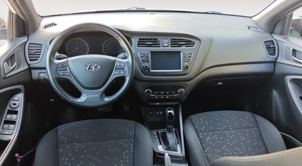HYUNDAI I20 BERLINA CON PORTON 1.0 TGDI 74KW TECNO LE 2C 100 5p HYUNDAI I20 BERLINA CON PORTON 1.0 TGDI 74KW TECNO LE 2C 100 5p