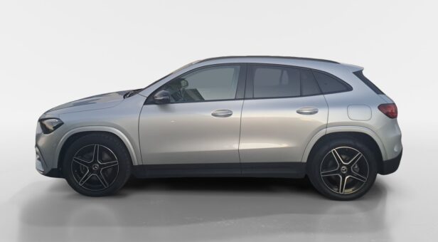 MERCEDES CLASE GLA -CLASS GLA 200 D AMG Line MERCEDES CLASE GLA -CLASS GLA 200 D AMG Line