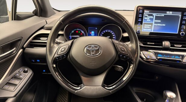 TOYOTA C-HR BERLINA CON PORTON 1.8 VVT-I HYBRID ACTIVE AUTO 122 5p