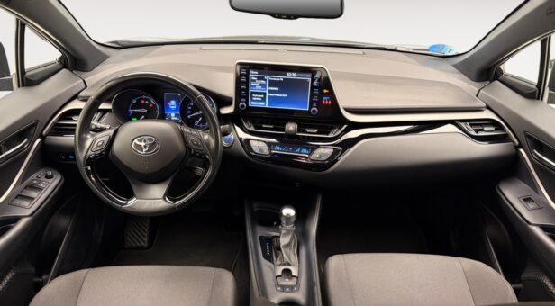 TOYOTA C-HR BERLINA CON PORTON 1.8 VVT-I HYBRID ACTIVE AUTO 122 5p