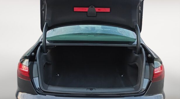 AUDI A4 SEDAN 2.0 35 TDI MHEV S TRONIC S LINE 163 4p