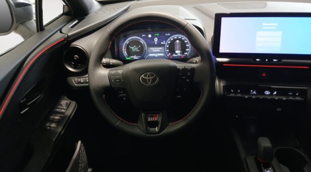 TOYOTA C-HR TODOTERRENO 2.0 HEV GR SPORT AWD 196 5p
