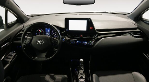 TOYOTA C-HR BERLINA CON PORTON 1.8 VVT-I HYBRID ADVANCE AUTO 122 5p