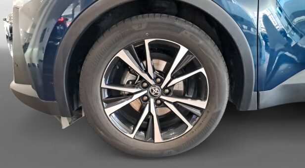 TOYOTA C-HR TODOTERRENO 2.0 HEV HYBRID ADVANCE CVT 196 5p