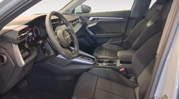AUDI AUDI A3 AUDI A3 SEDAN ADVANCED TDI 110 KW S Tronic AUDI AUDI A3 AUDI A3 SEDAN ADVANCED TDI 110 KW S Tronic