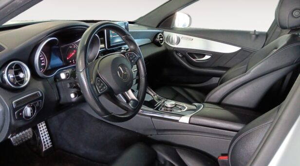 MERCEDES C-CLASS C 220 d BLUETEC AMG LINE