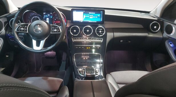 MERCEDES C-CLASS SEDAN 1.5 C 180 AUTO 156 4p