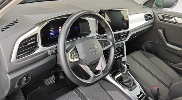 VOLKSWAGEN T-ROC TODOTERRENO 1.5 TSI 110KW DSG LIFE 150 5p