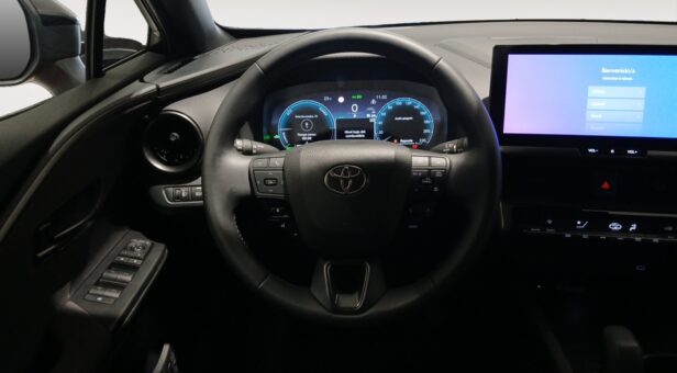 TOYOTA C-HR TODOTERRENO 1.8 HEV ADVANCE PLUS CVT 140 5p TOYOTA C-HR TODOTERRENO 1.8 HEV ADVANCE PLUS CVT 140 5p
