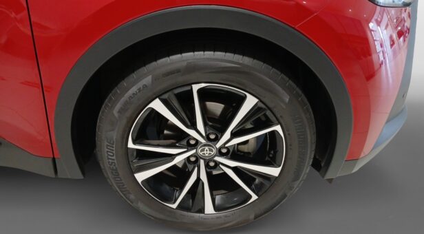 TOYOTA C-HR TODOTERRENO 1.8 HEV ADVANCE PLUS CVT 140 5p TOYOTA C-HR TODOTERRENO 1.8 HEV ADVANCE PLUS CVT 140 5p