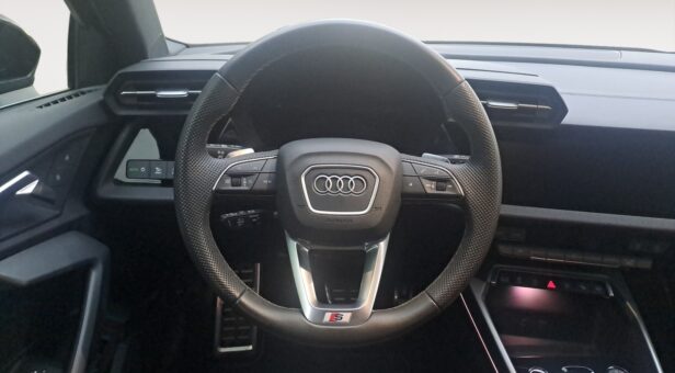 AUDI A3 SEDAN 1.5 35 TFSI MHEV S TRONIC S LINE 150 4p