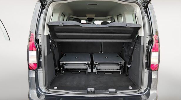 VOLKSWAGEN CADDY ORIGIN MAXI 1.5 EHYBRID PHEV DSG ORIGIN MAXI 150 5P 7 Plazas