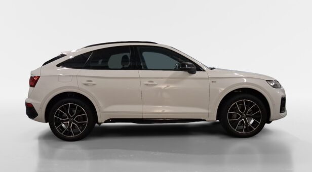 AUDI Q5 SPORTBACK TODOTERRENO 2.0 40 TDI S TRONIC QUATTRO BLACK LINE 204 5p