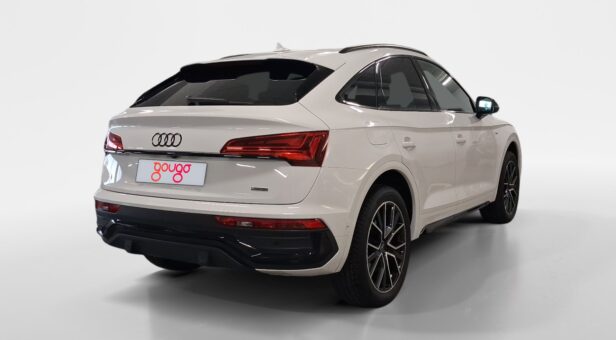 AUDI Q5 SPORTBACK TODOTERRENO 2.0 40 TDI S TRONIC QUATTRO BLACK LINE 204 5p