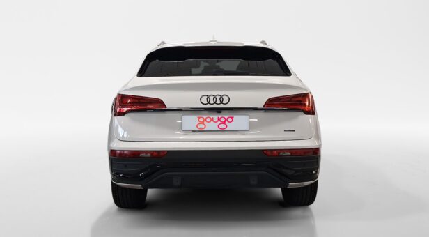 AUDI Q5 SPORTBACK TODOTERRENO 2.0 40 TDI S TRONIC QUATTRO BLACK LINE 204 5p