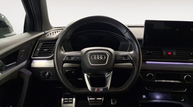 AUDI Q5 SPORTBACK TODOTERRENO 2.0 40 TDI S TRONIC QUATTRO BLACK LINE 204 5p