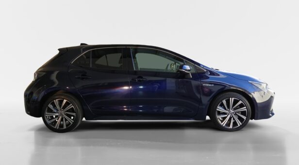 TOYOTA COROLLA COROLLA BERLINA CON PORTON 2.0 HYBRID STYLE E-CVT 180 5p