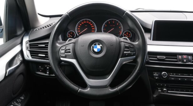 BMW X5 IMPERFORMANCE 2.0 XDRIVE40E 4WD AUTO 313 5p
