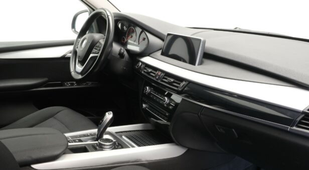 BMW X5 IMPERFORMANCE 2.0 XDRIVE40E 4WD AUTO 313 5p