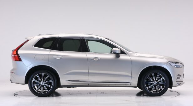 VOLVO XC60 TODOTERRENO 2.0 D B4 INSCRIPTION AUTO 4WD 197 5p