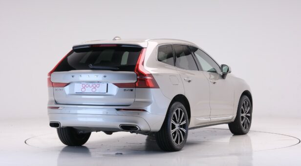 VOLVO XC60 TODOTERRENO 2.0 D B4 INSCRIPTION AUTO 4WD 197 5p