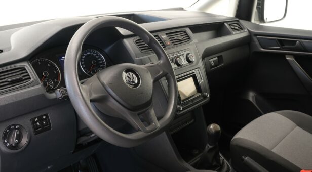 VOLKSWAGEN COMERCIALES LCV CADDY FURGON DERIVADO DE TURISM 2.0 TDI 75KW BLUEMOTION 102 4p